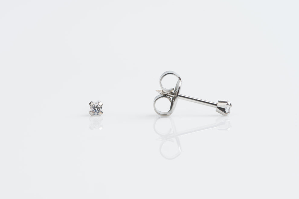 14k gold CZ stud earrings 3mm