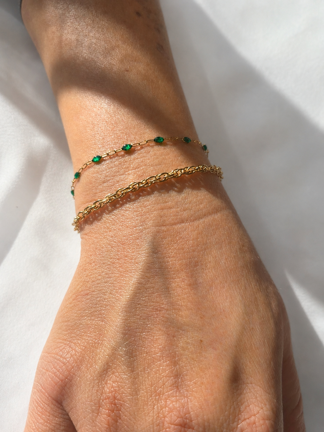 Green Emerald Chain