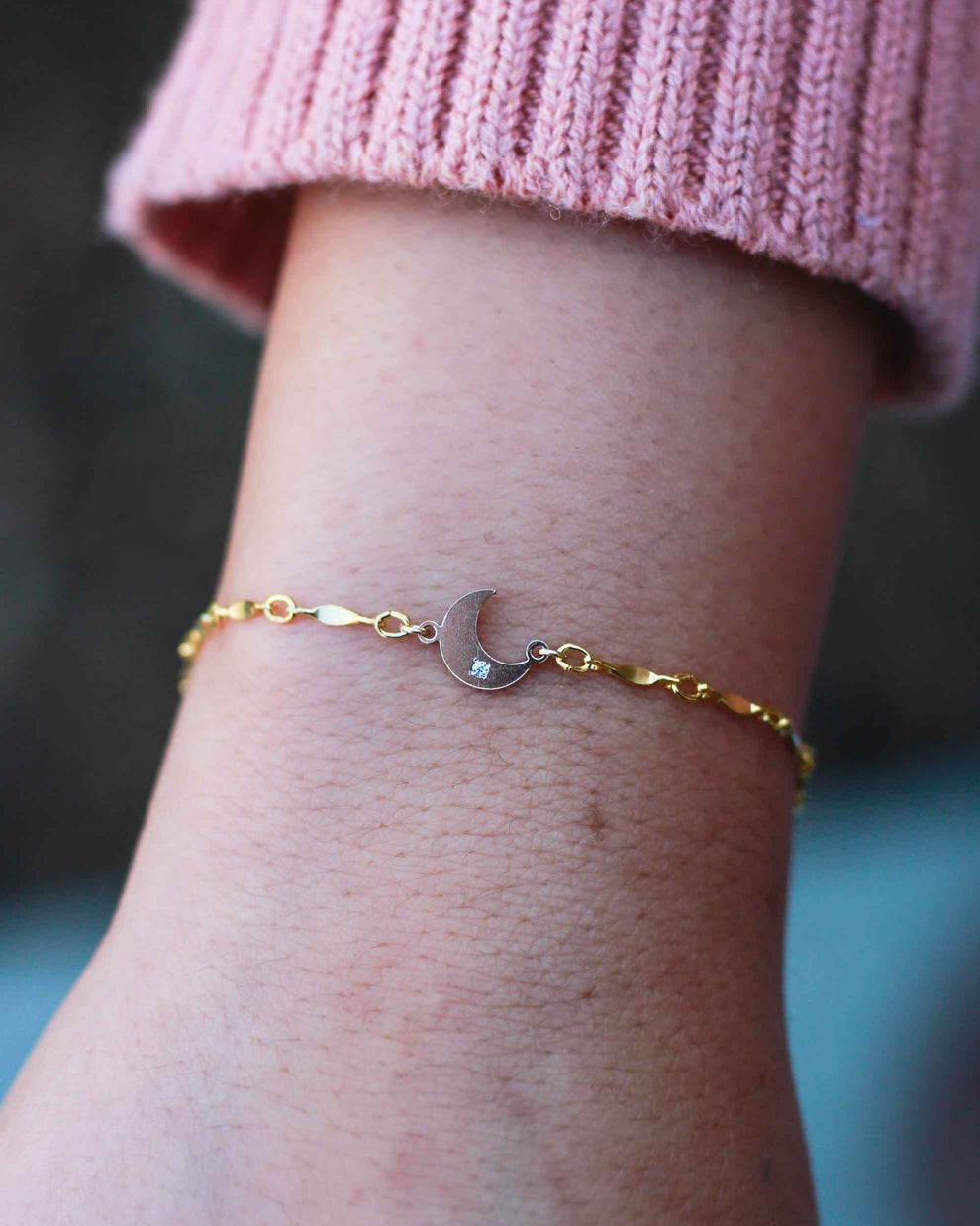 Gold Crescent Moon connector