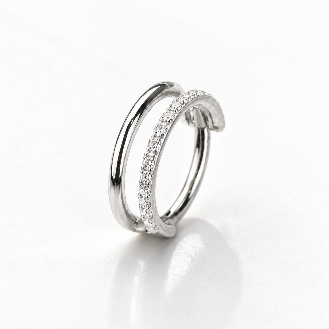 Double CZ clicker hoop