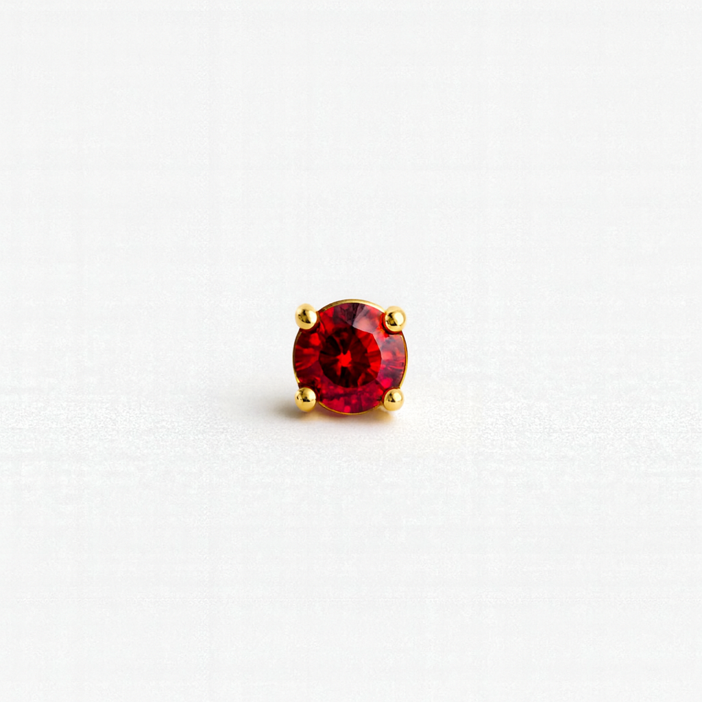 Garnet stud 2.5mm
