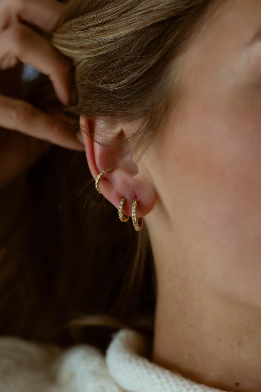 Small Disc Ear Cuff