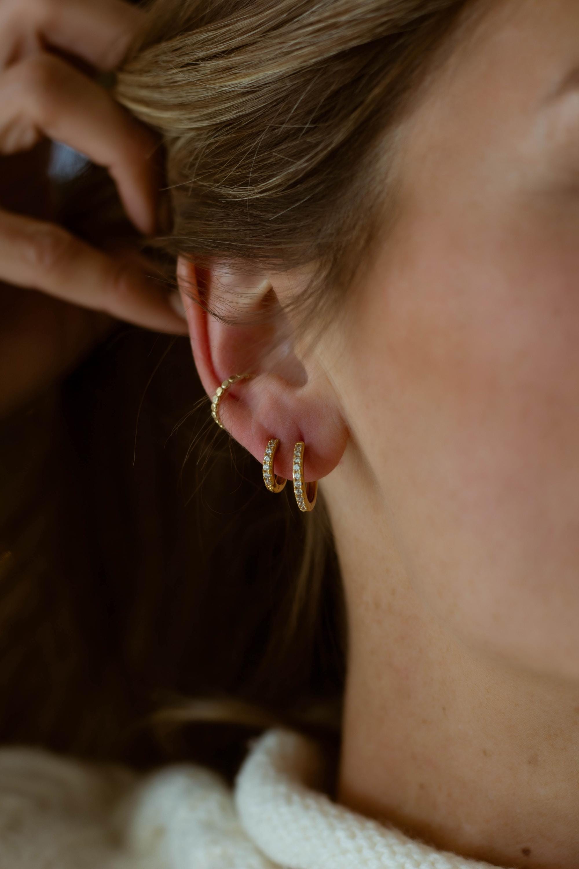 Small Disc Ear Cuff